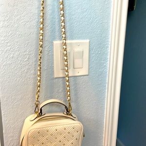 Super cute crossbody